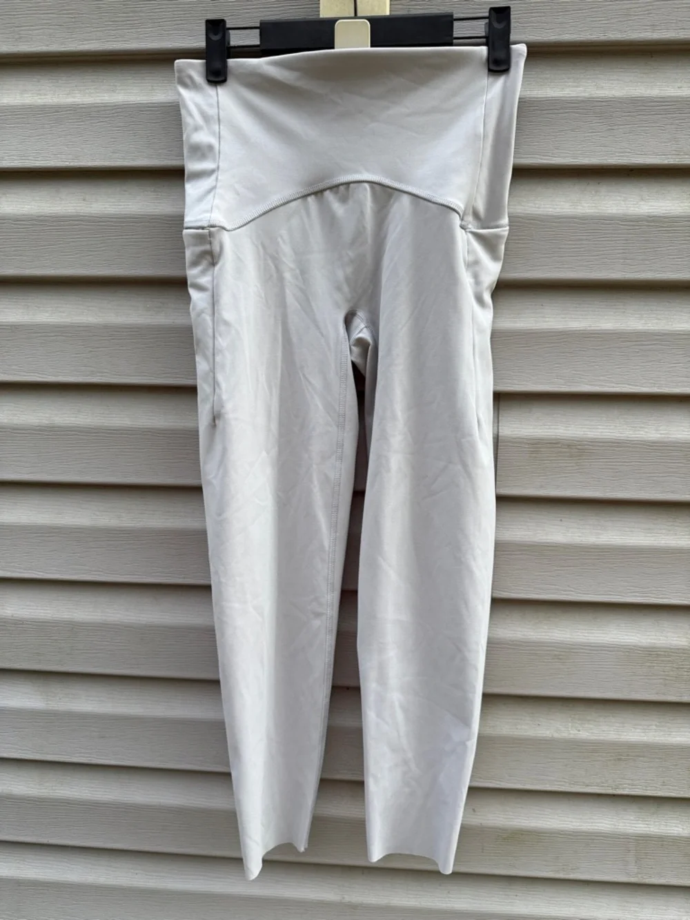 Spanx | Spanxshape Bootyboost Side Pocket Legging size Medium Gray